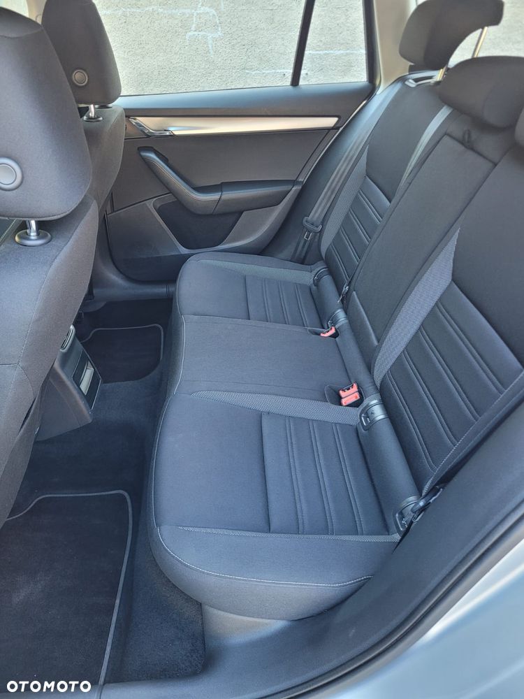 Skoda Octavia 1.5 TSI GPF ACT Ambition - 9