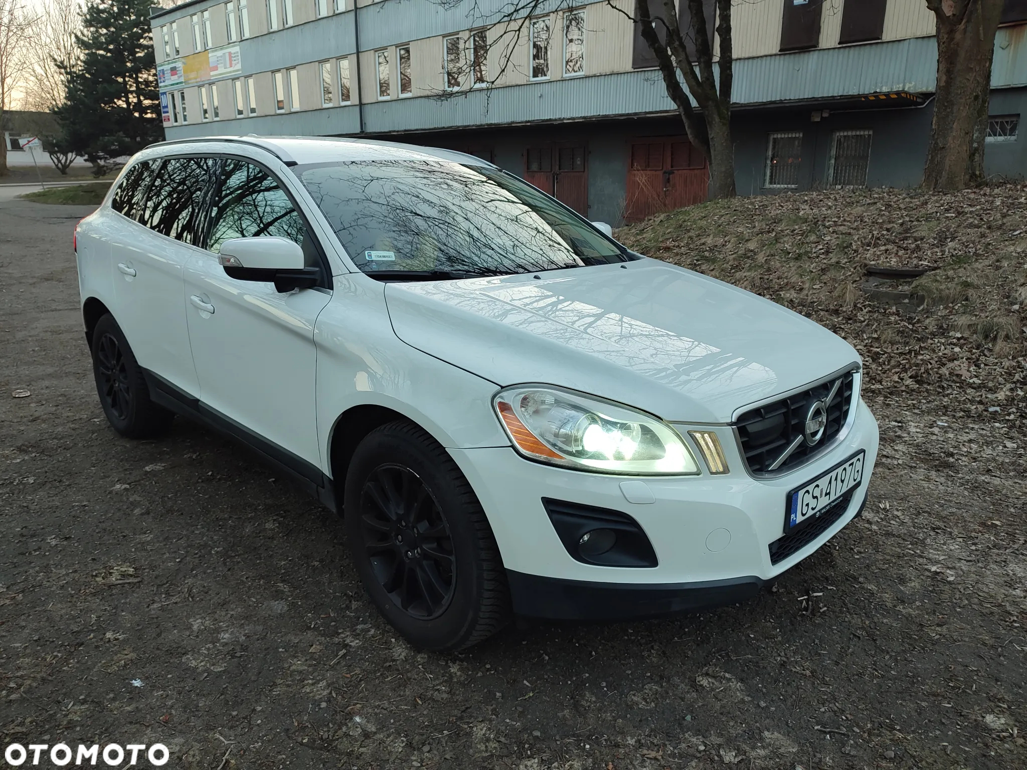 Volvo XC 60 2.4D AWD Summum - 13