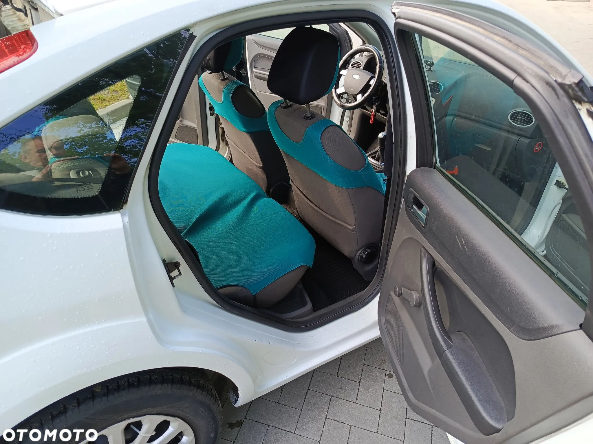 Ford Focus 1.6 Ambiente - 9