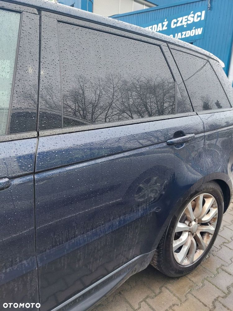 Range Rover Sport L494 Drzwi tył lewe kompletne bez zamków - 1