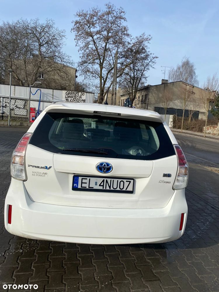 Toyota Prius+ (Hybrid) Comfort - 10