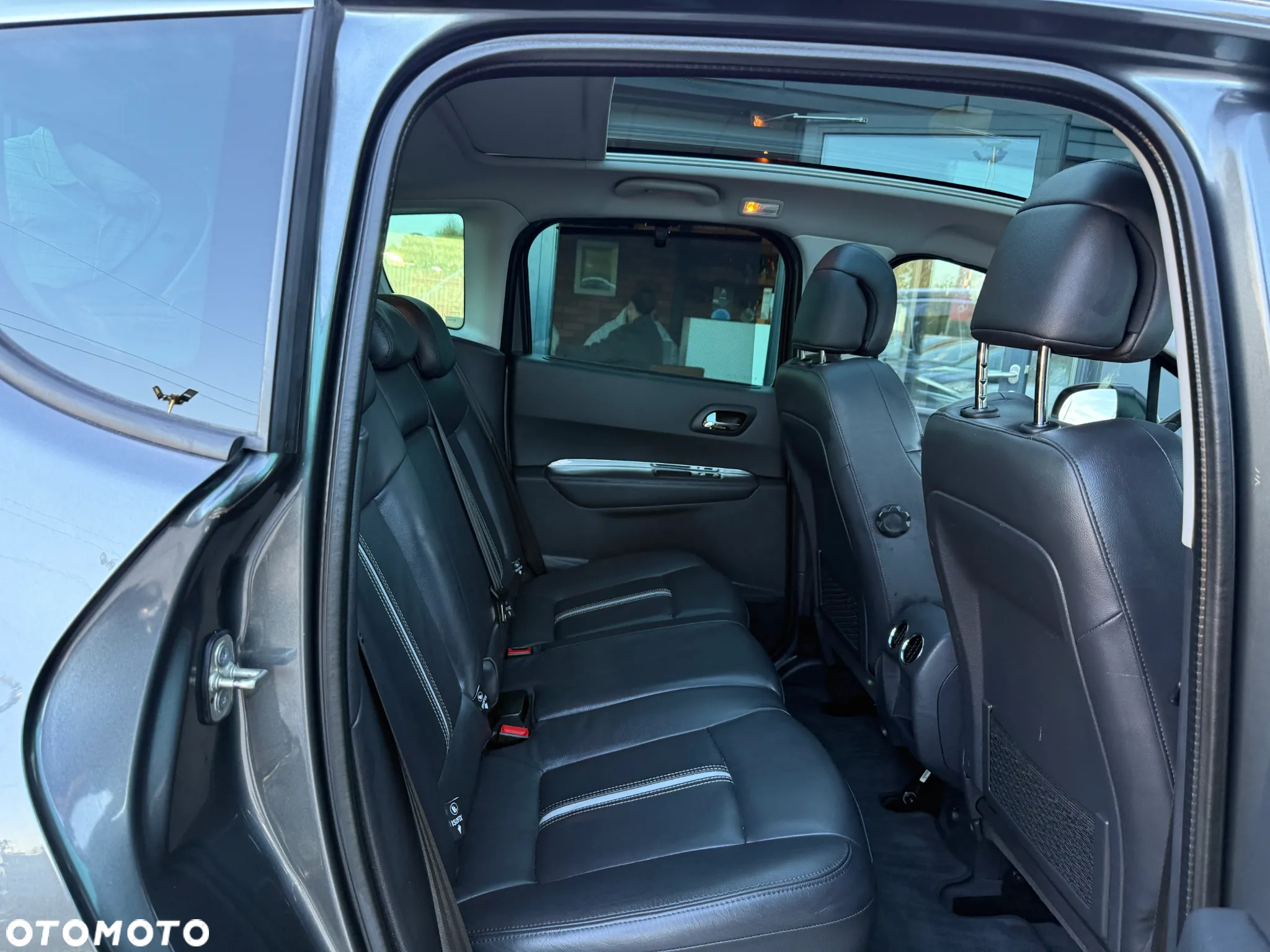 Peugeot 3008 155 THP Allure - 29