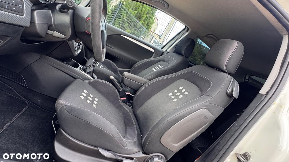 Fiat Punto Evo - 12