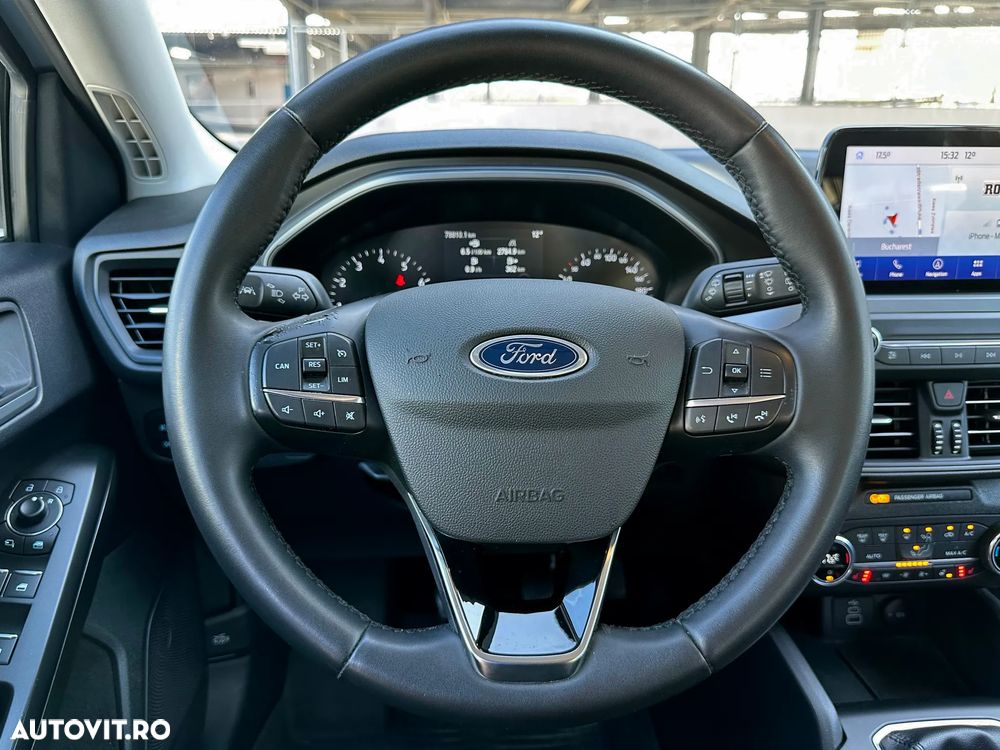 Ford Focus 1.0 EcoBoost Titanium Business - 17