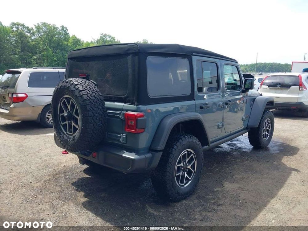 Jeep Wrangler - 8