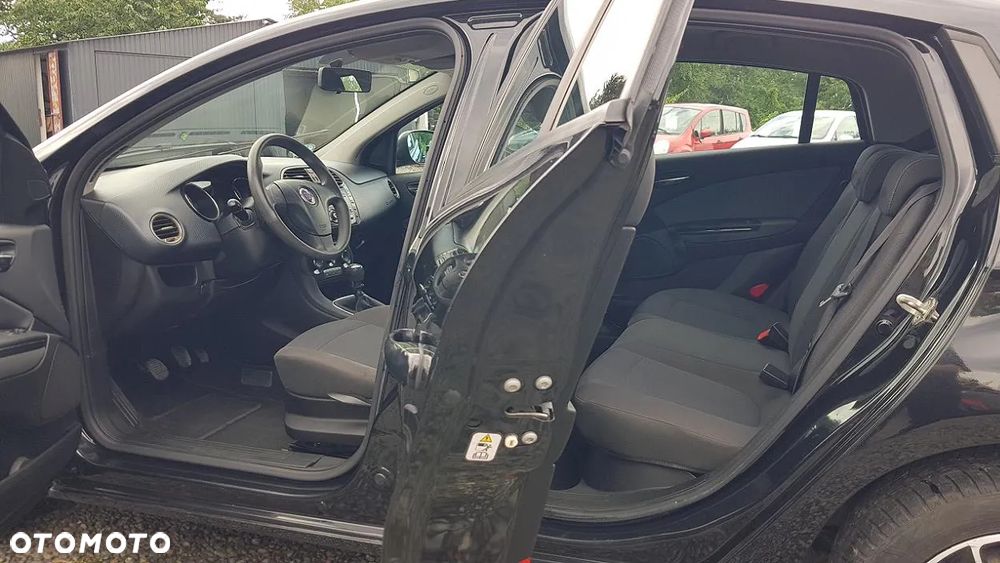 Fiat Bravo 1.4 T-Jet 16V Dynamic - 19