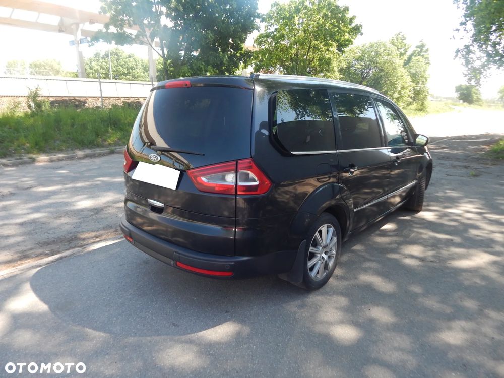 Ford Galaxy - 4