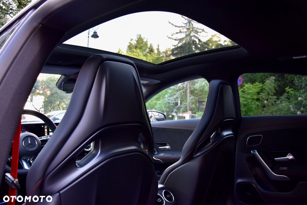 Mercedes-Benz CLA AMG 35 4-Matic 7G-DCT - 11