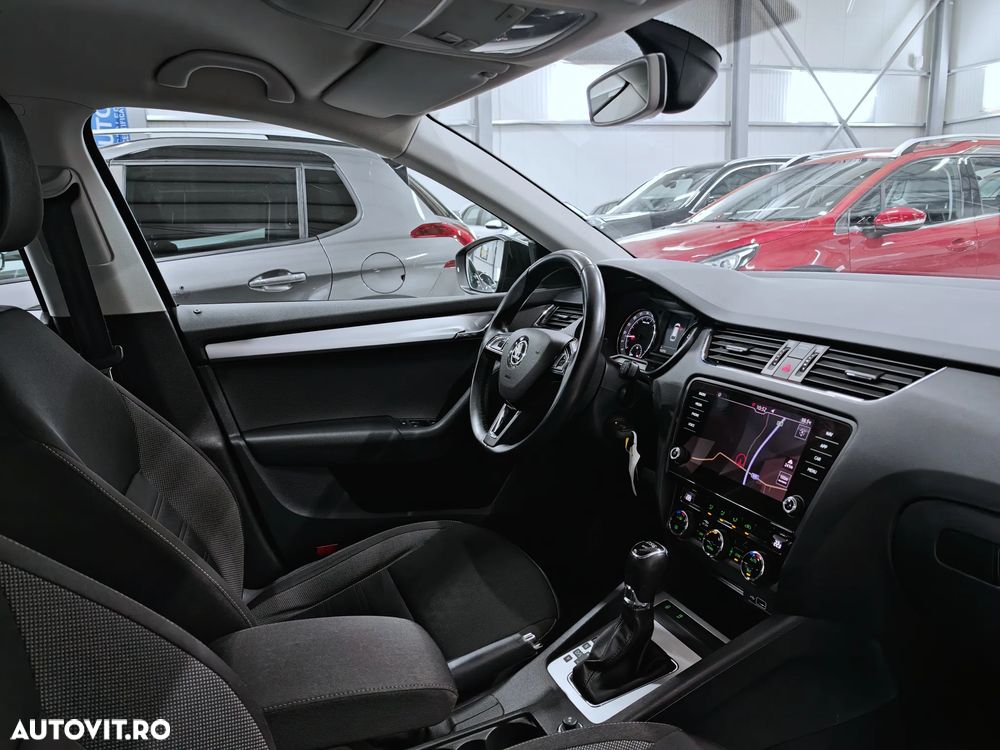 SKODA Octavia 2019 — imagine 22