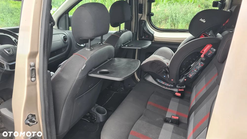 Dacia Dokker 1.5 Blue dCi Techroad - 25