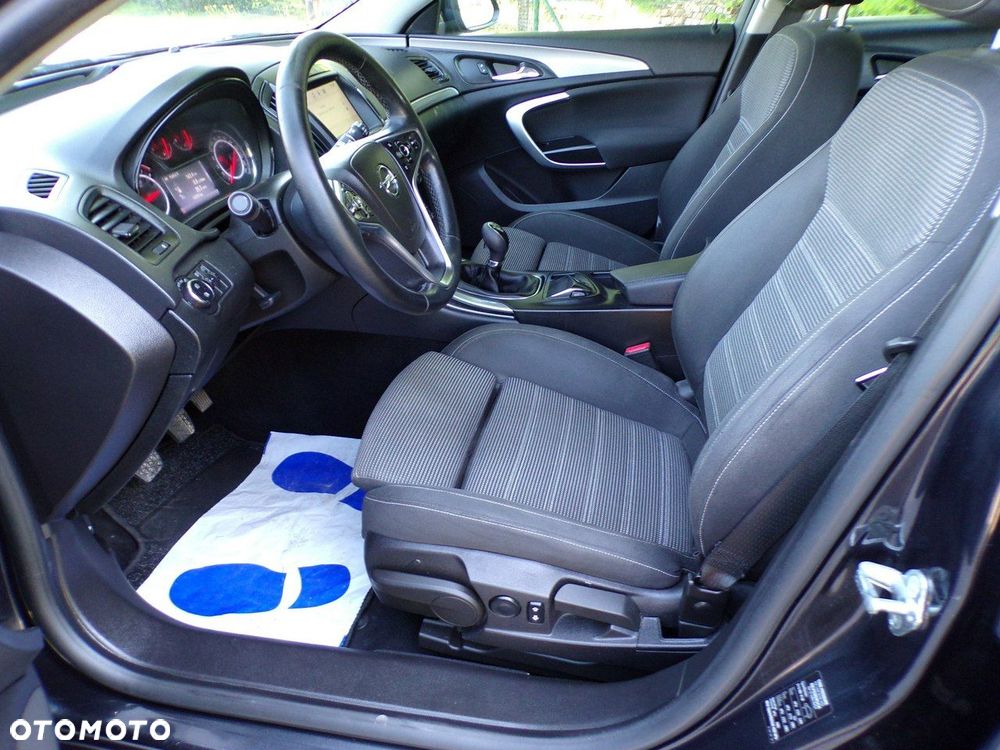 Opel Insignia - 26