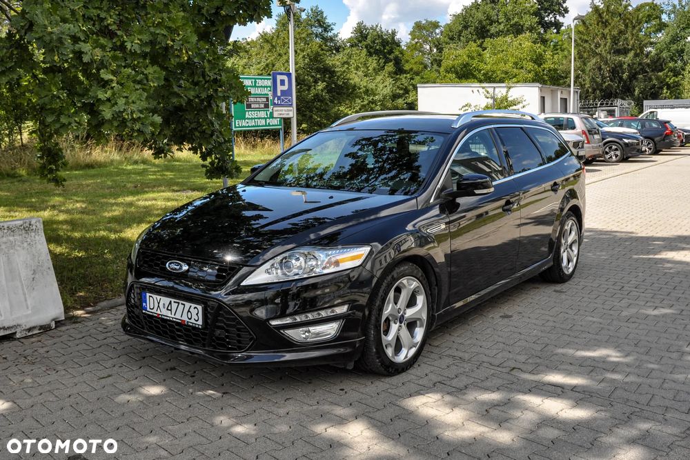 Ford Mondeo 2.0 EcoBoost Titanium