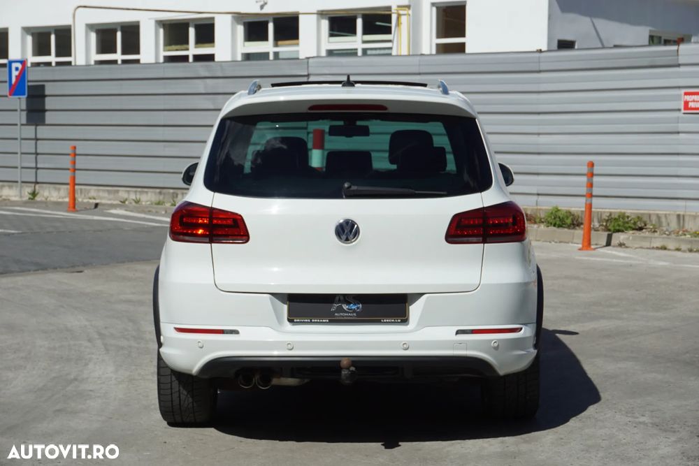 Volkswagen Tiguan 2.0 TDI SCR 4MOTION DSG R-Line - 25