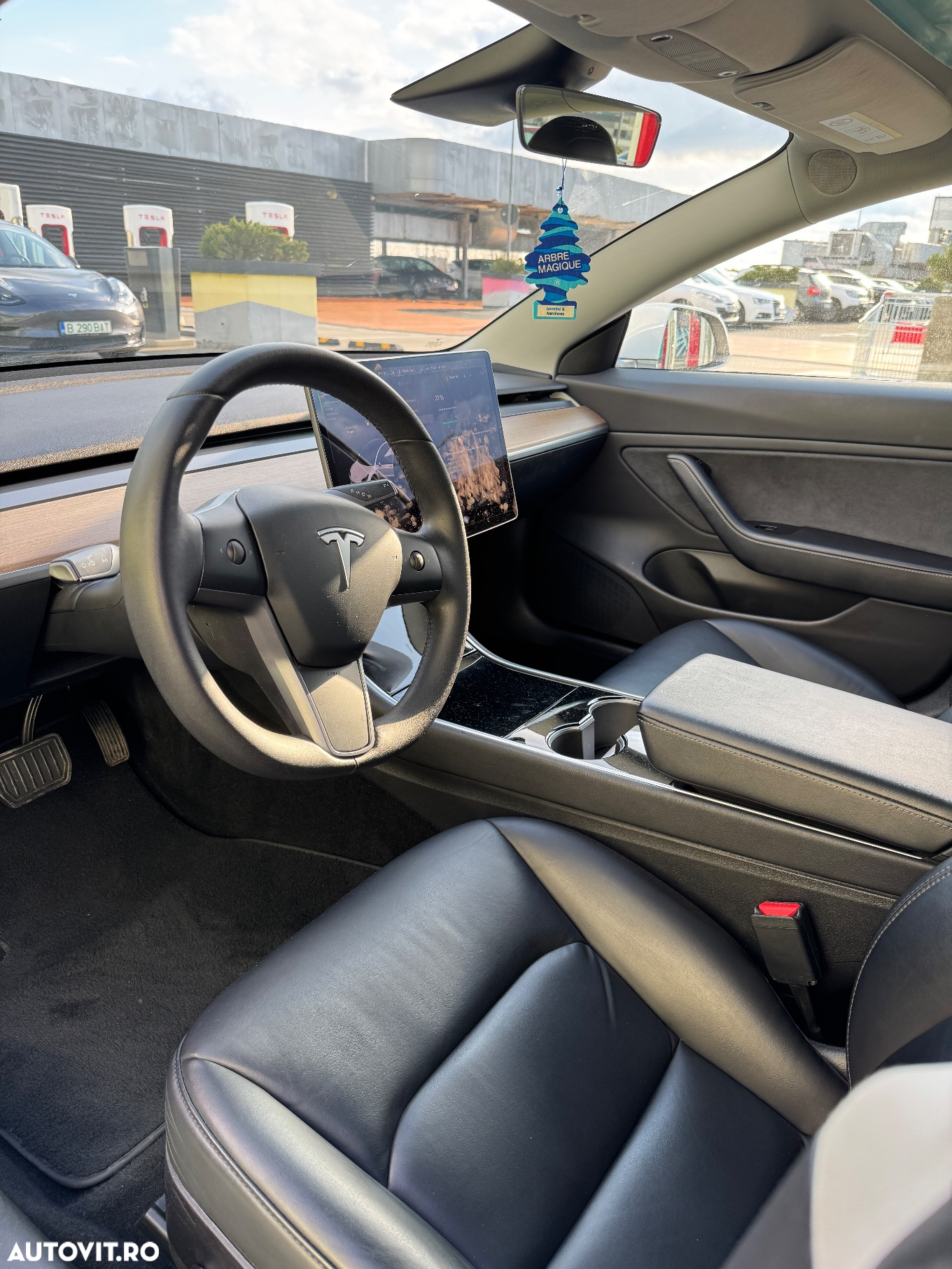 Tesla Model 3 Langstreckenbatterie Allradantrieb Dual Motor Performance - 6