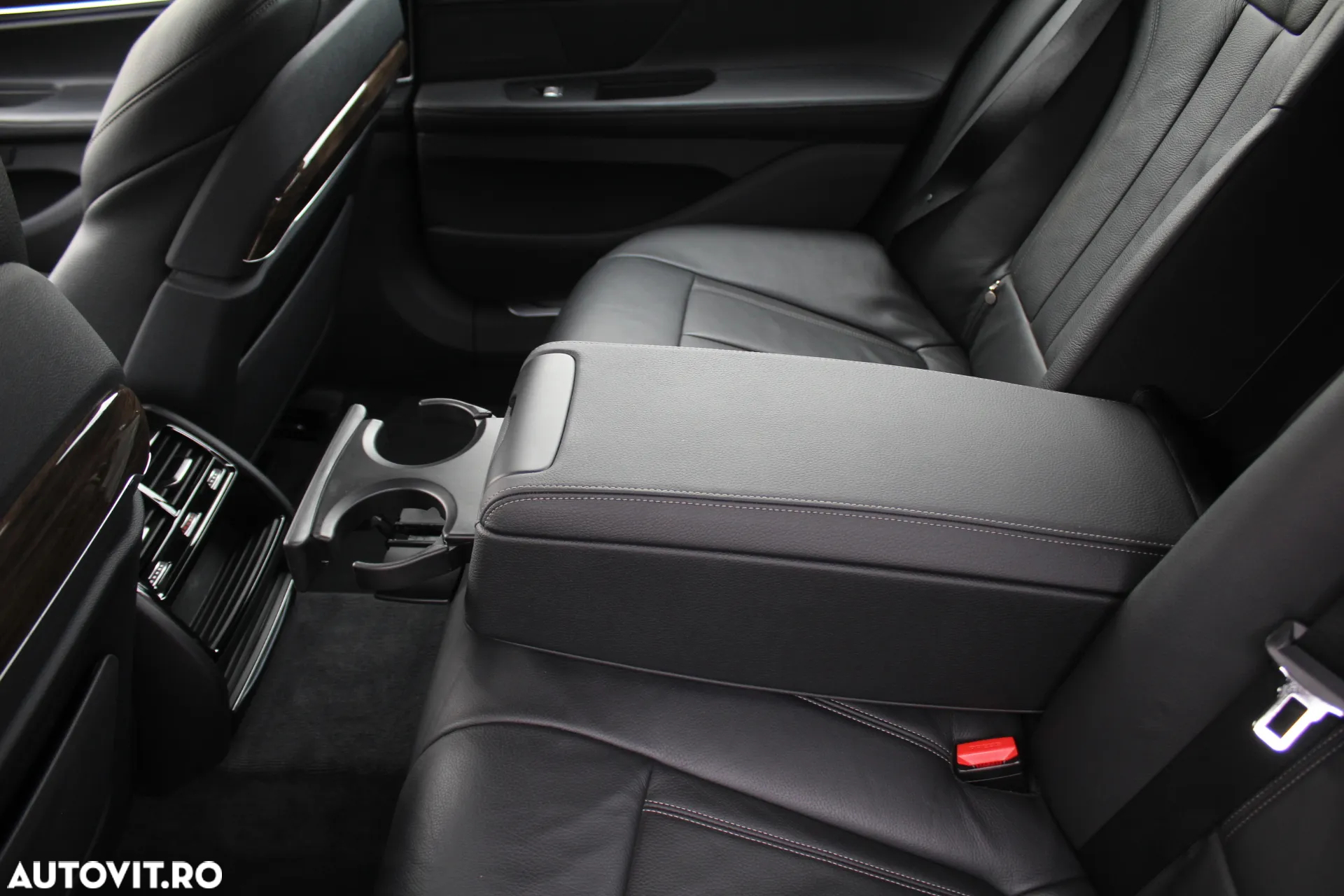 BMW Seria 7 730d xDrive - 22