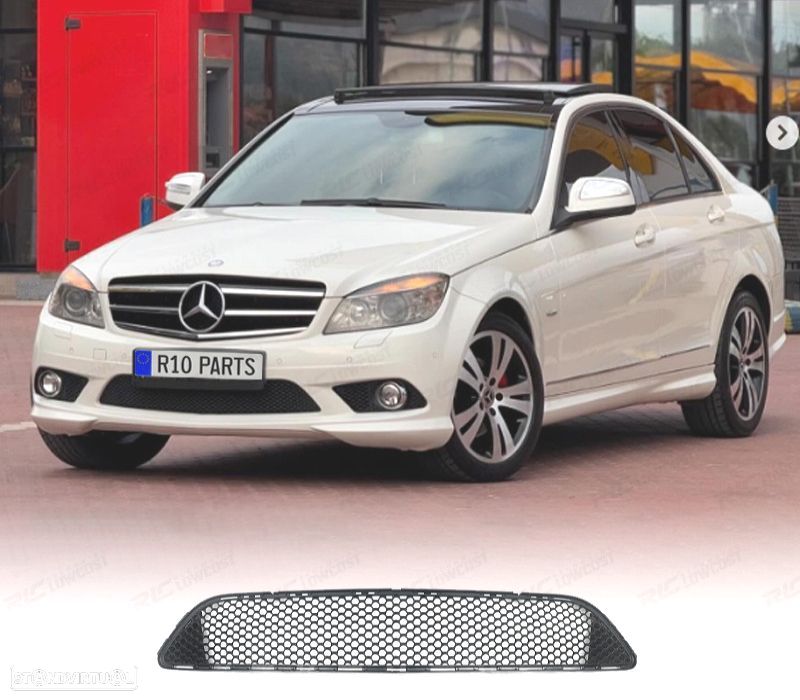 GRELHA INFERIOR MERCEDES CLASSE C W204 07-11 PRETA - 1