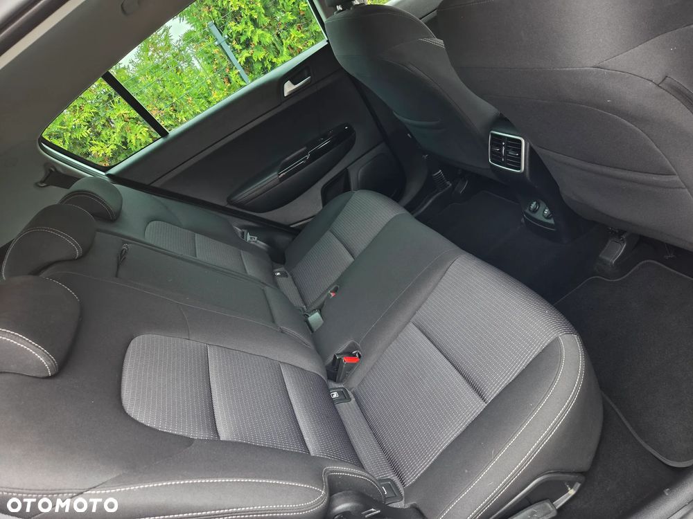 Kia Sportage 1.6 GDI L 2WD - 22