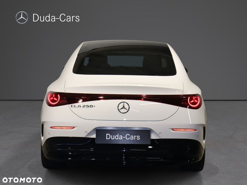 Mercedes-Benz CLA - 5