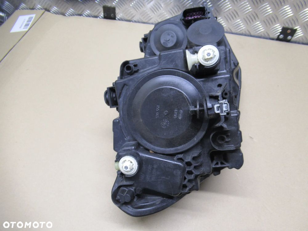 Lampa lewa przednia Vw Caddy IV 2K1 - 6