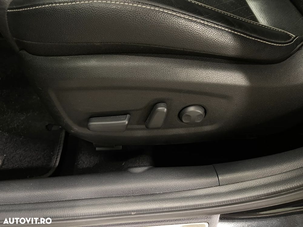 Kia Ceed 1.6 GDI DCT OPF Platinum - 20