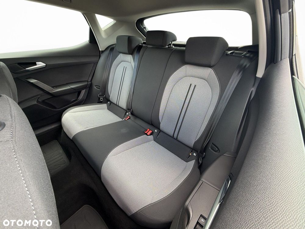 Seat Leon 1.5 eTSI Style DSG - 32