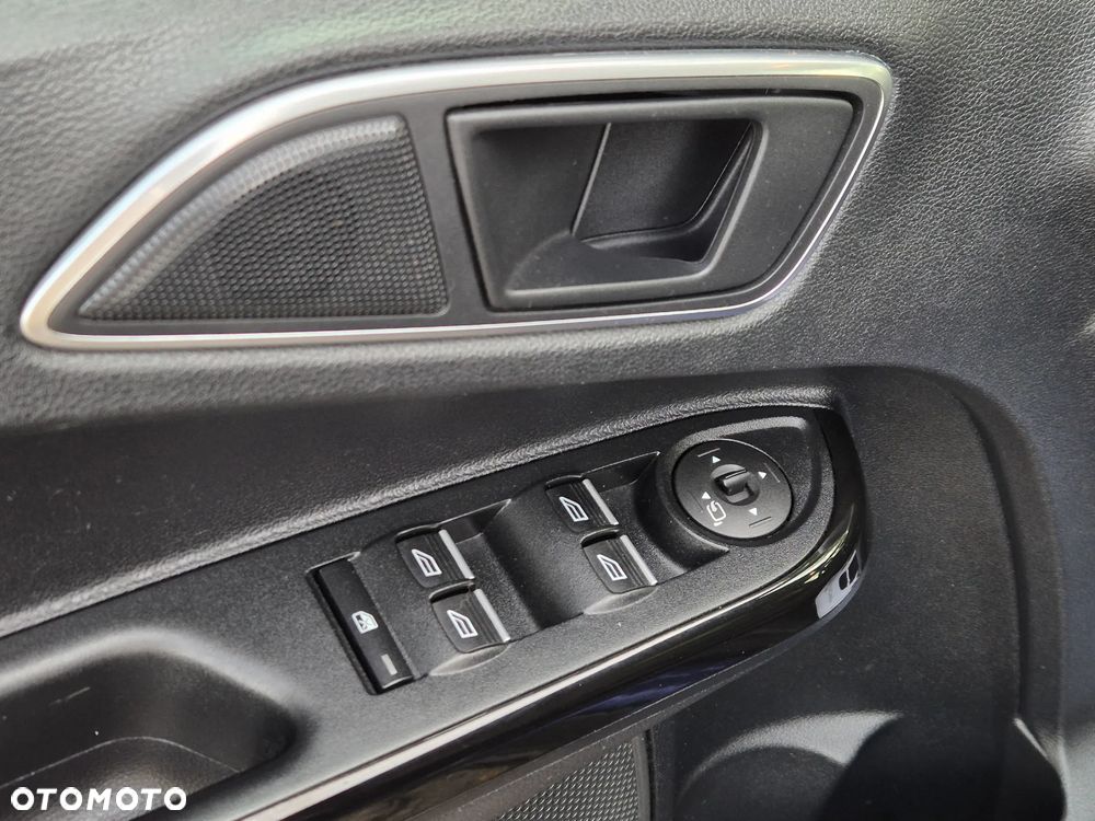 Ford B-MAX - 30