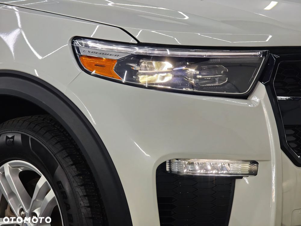 Ford Explorer EcoBoost Plug-in Hybrid PLATINUM - 11