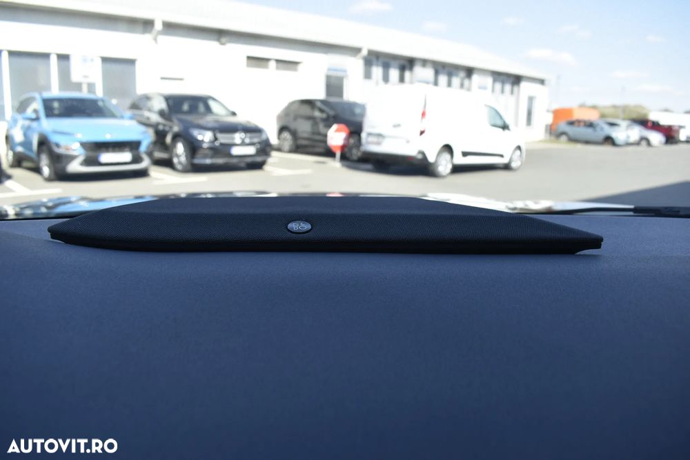 Ford Kuga - 31