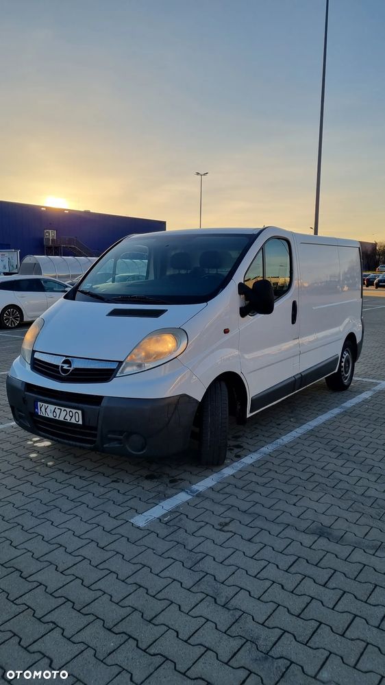 Opel Vivaro L1H1 2.7t - 1