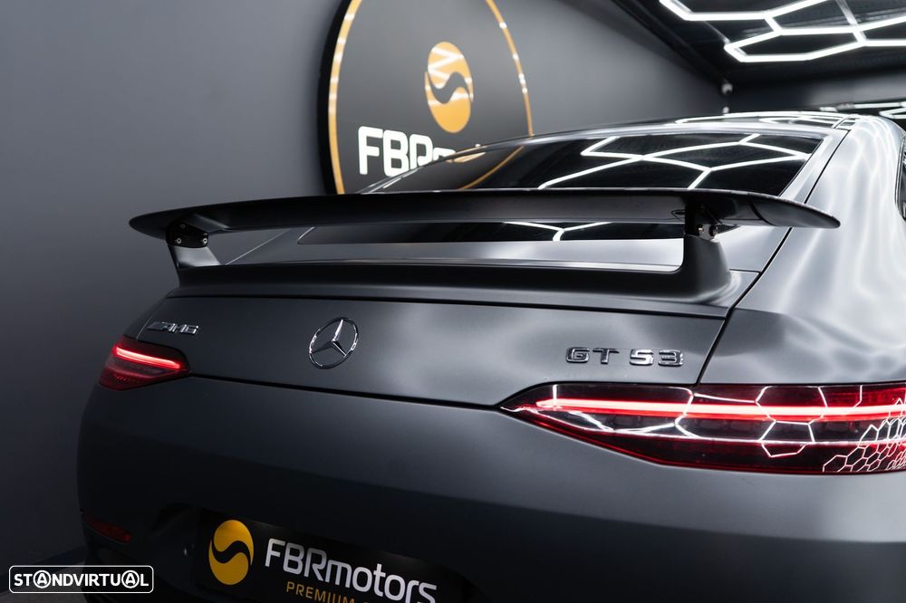 Mercedes-Benz AMG GT 53 4Matic+ - 23