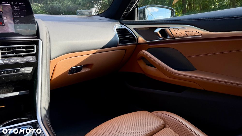 BMW Seria 8 840d xDrive mHEV - 37