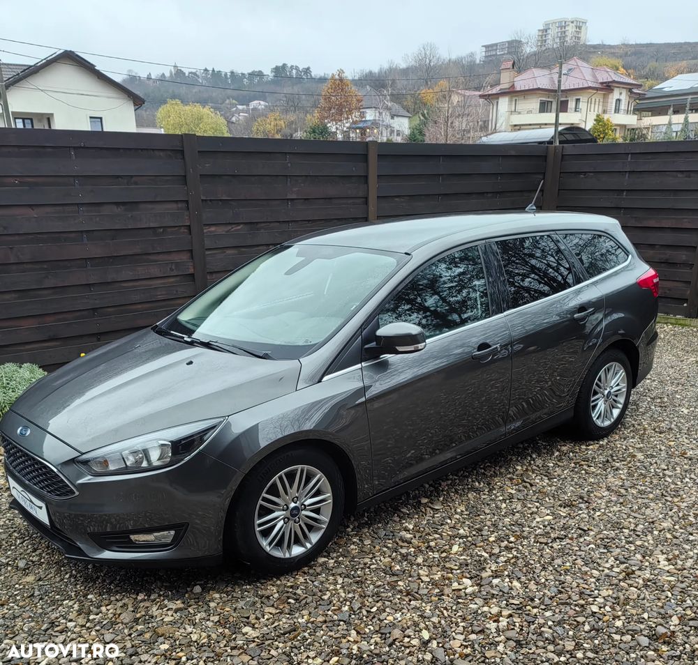 Ford Focus 1.5 EcoBlue Start-Stopp-System Aut. TITANIUM DESIGN - 2