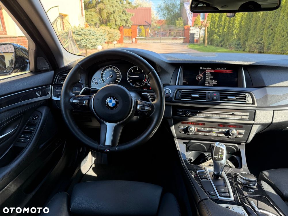 BMW Seria 5 520d Luxury Line - 24