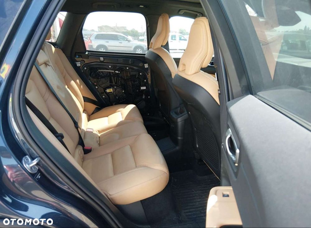 Volvo XC 60 - 11