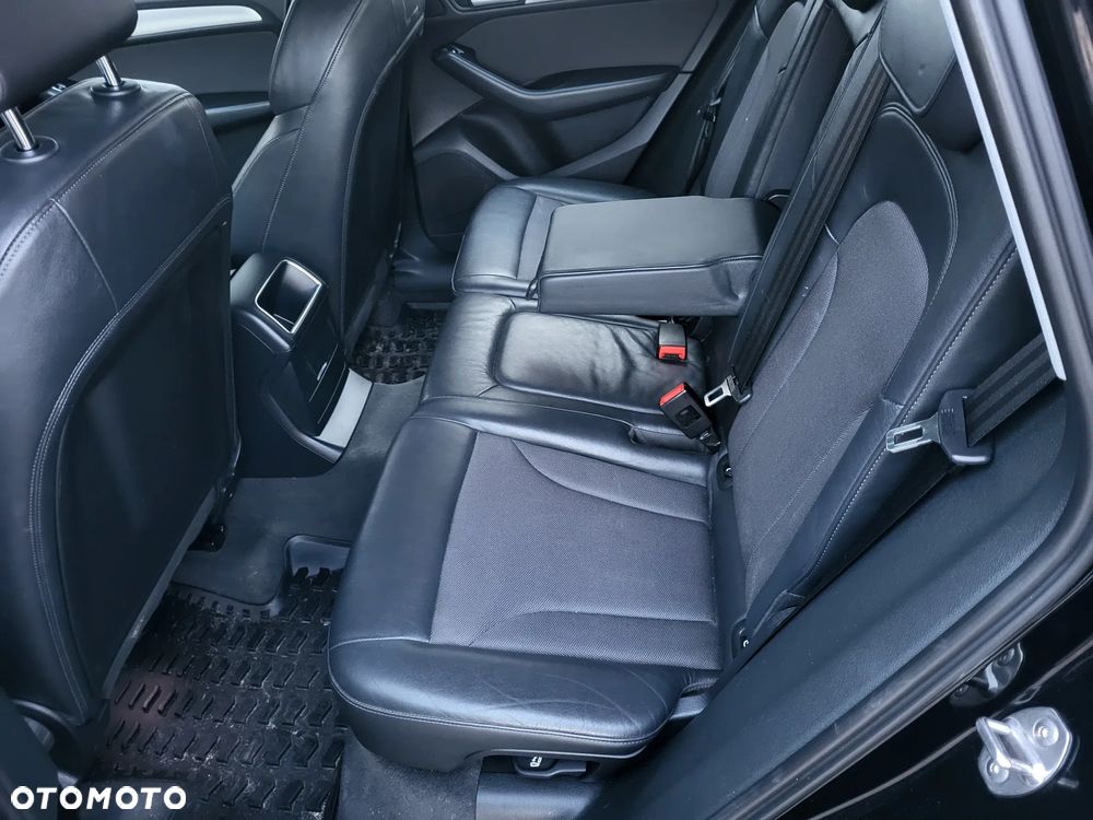 Hyundai Tucson 1.7 CRDI BlueDrive Style 2WD - 11