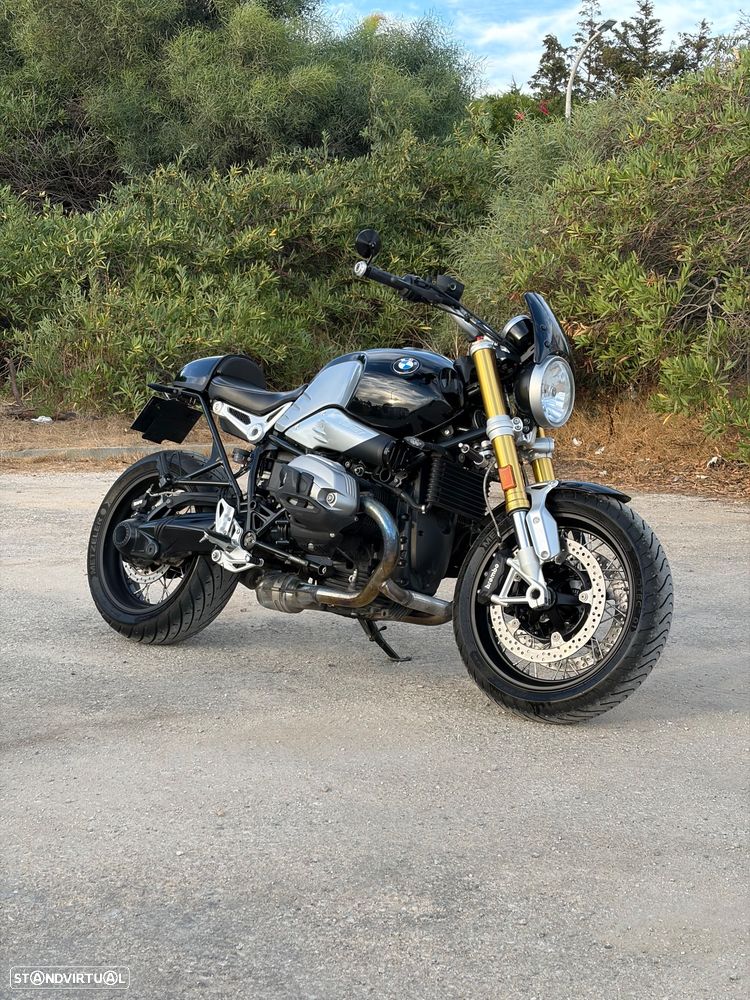 BMW R nineT - 8