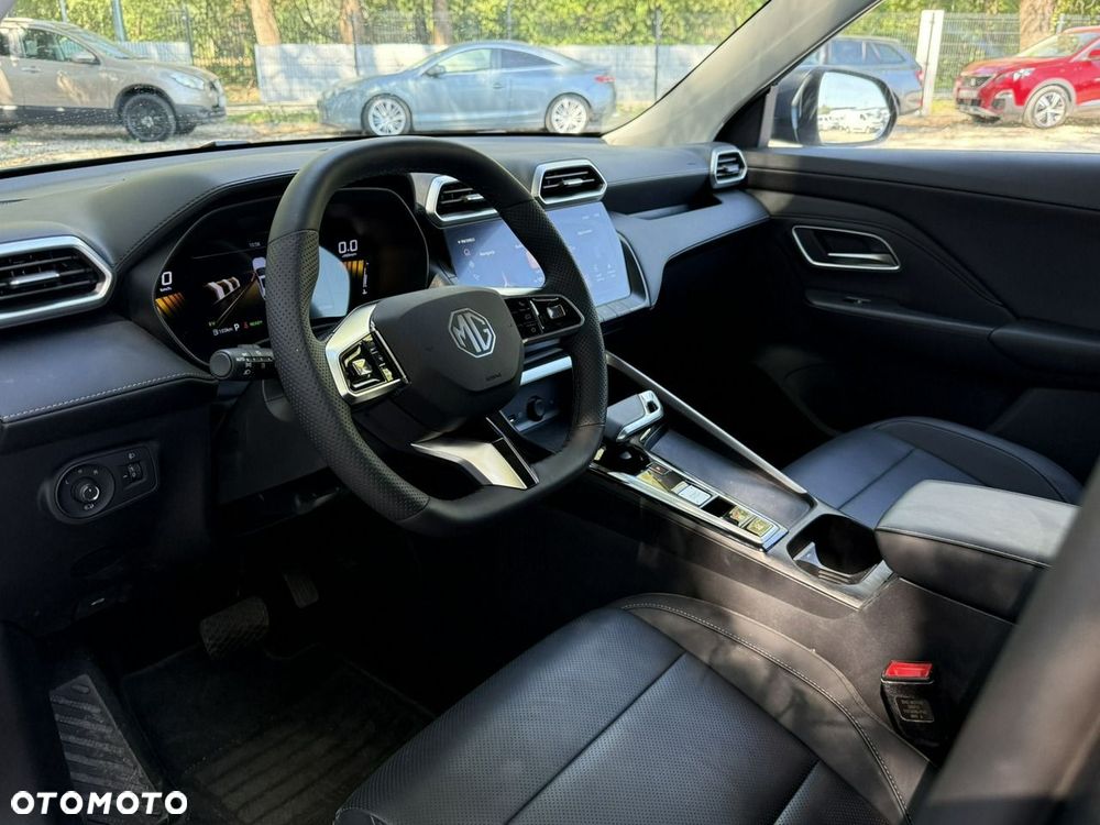 MG ZS 1.5 HEV+ Exclusive - 12