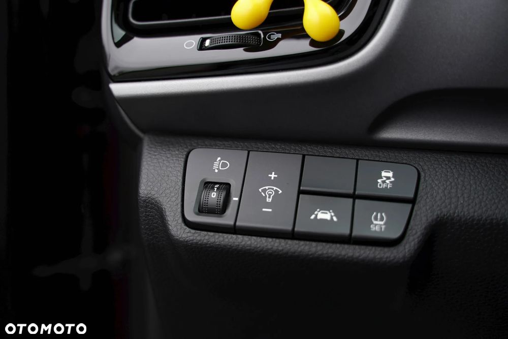 Kia Stonic 1.0 T-GDI 120 Vision - 29