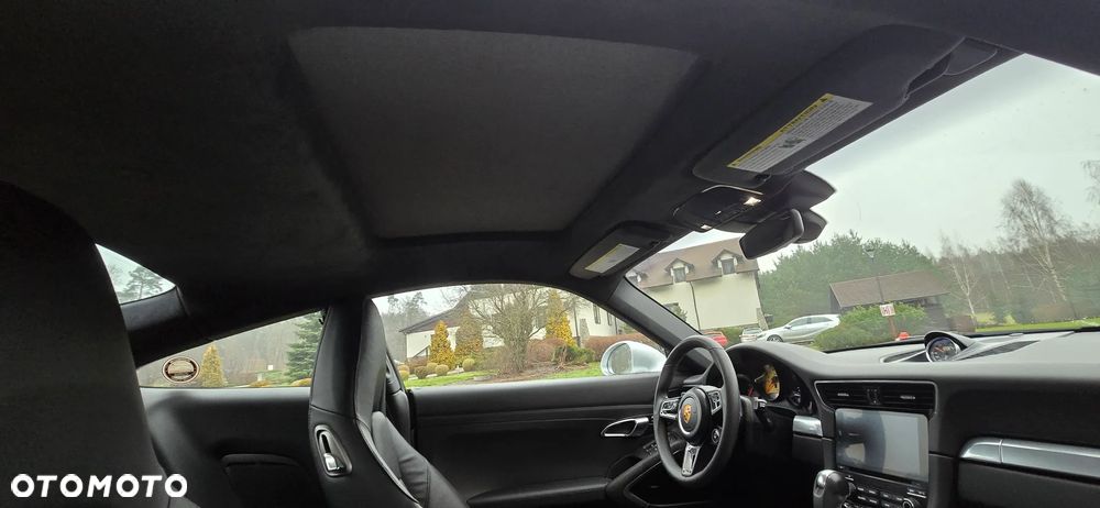 Porsche 911 Carrera 4S PDK - 19