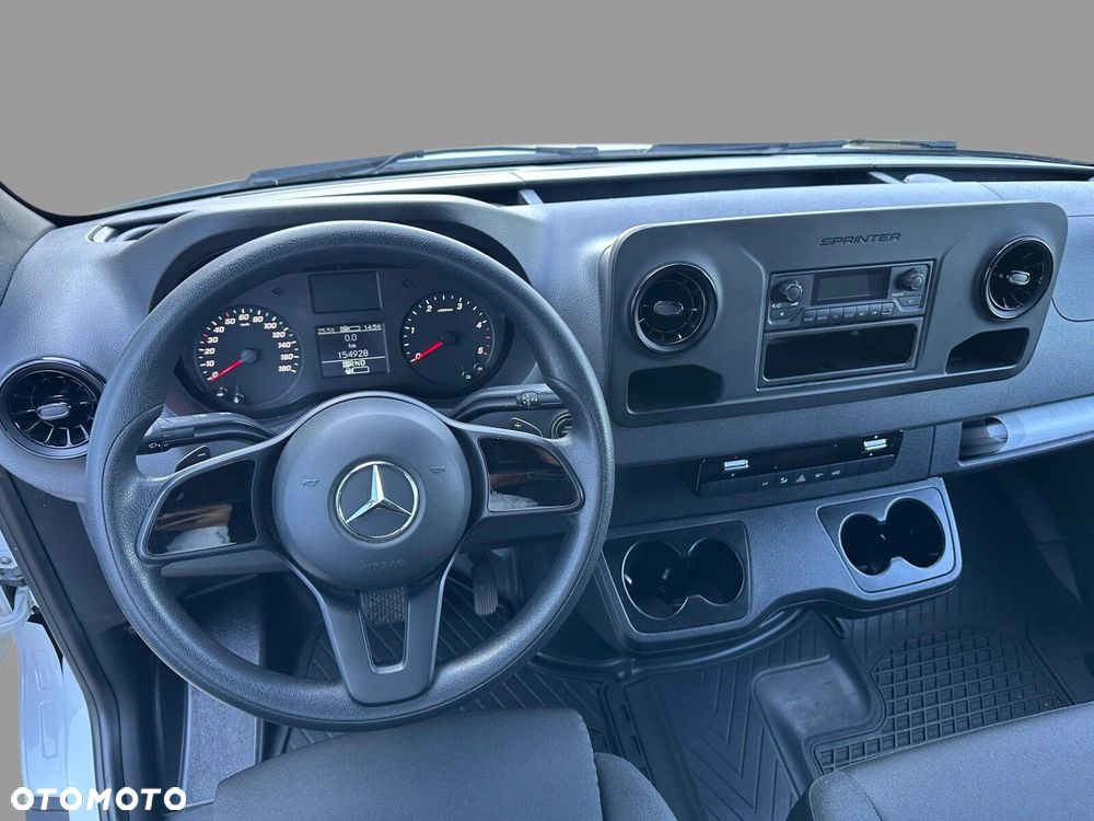Mercedes-Benz Sprinter Sprinter 319 - 8