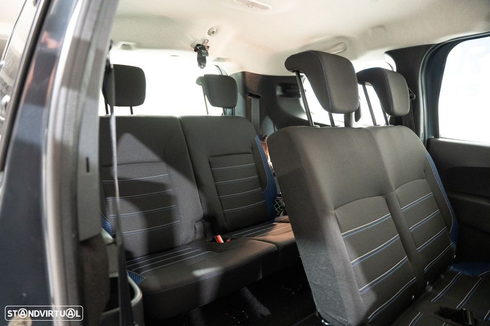 Dacia Lodgy 1.5 Blue dCi Stepway 7L - 12