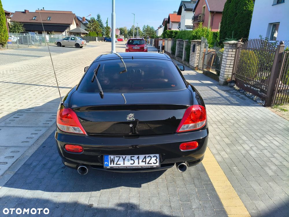 Hyundai Coupe - 8