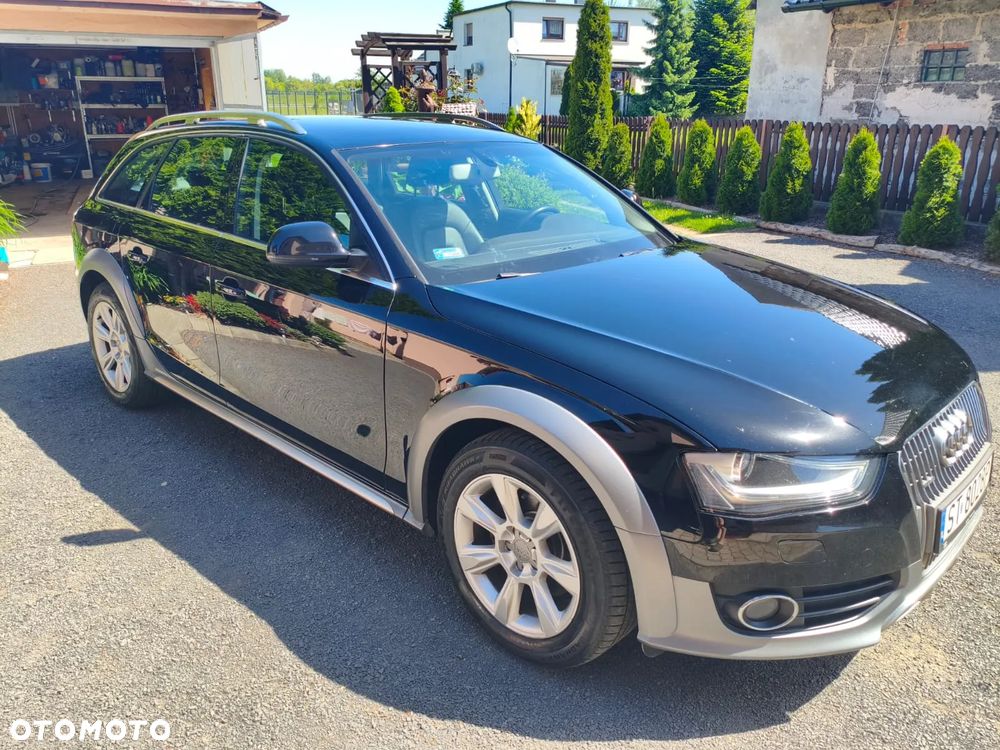 Audi A4 Allroad - 12