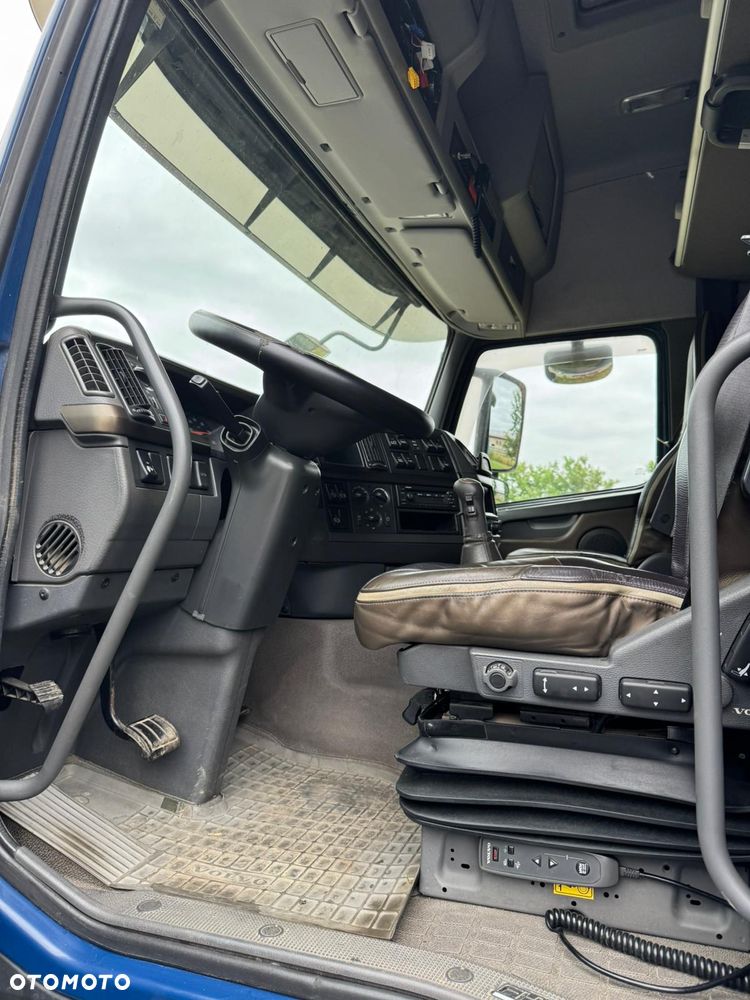 Volvo FH 600 - 6X4 - 6