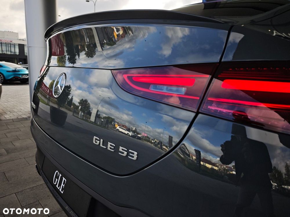 Mercedes-Benz GLE - 38
