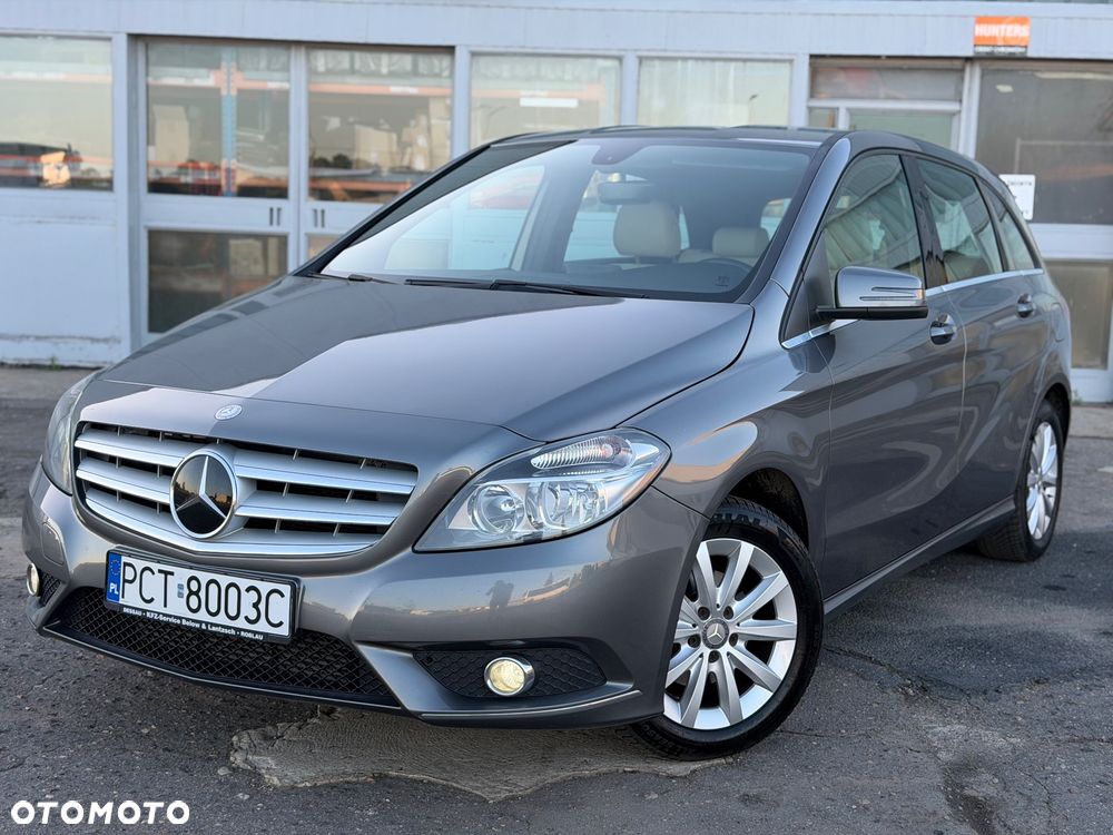 Mercedes-Benz Klasa B 180 UrbanStyle Edition - 3
