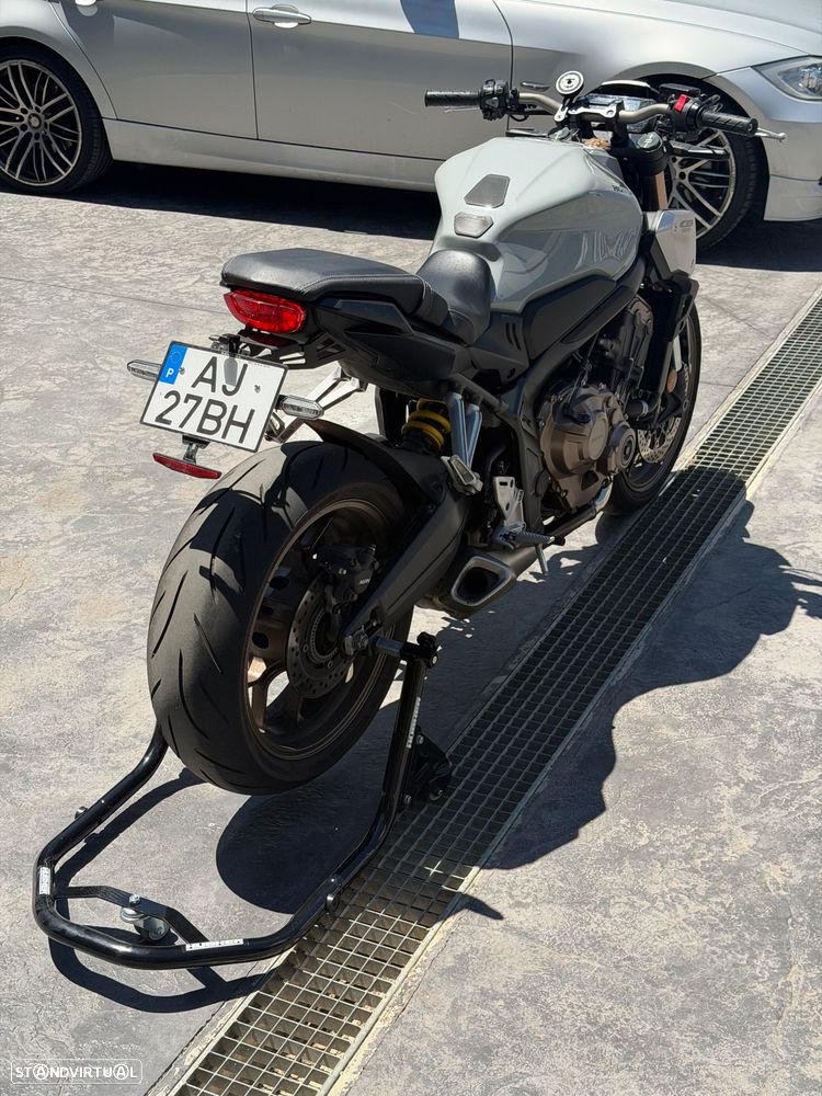 Honda CB R - 5