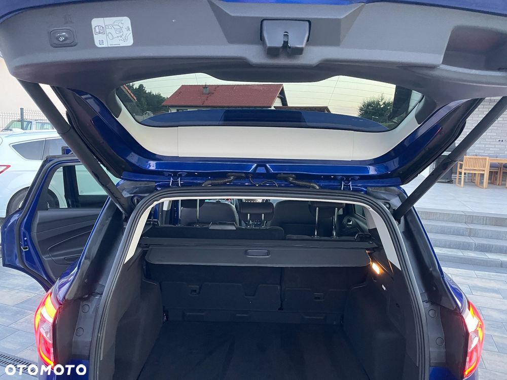 Ford Kuga 2.0 TDCi AWD Titanium - 12