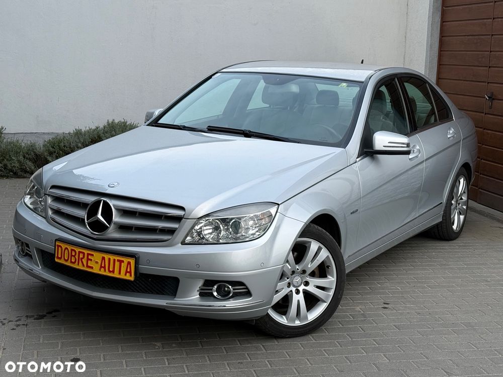 Mercedes-Benz Klasa C 180 T Kompressor Automatik BlueEFFICIENCY Avantgarde - 25