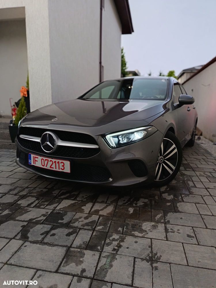 MERCEDES-BENZ A-Class 2022